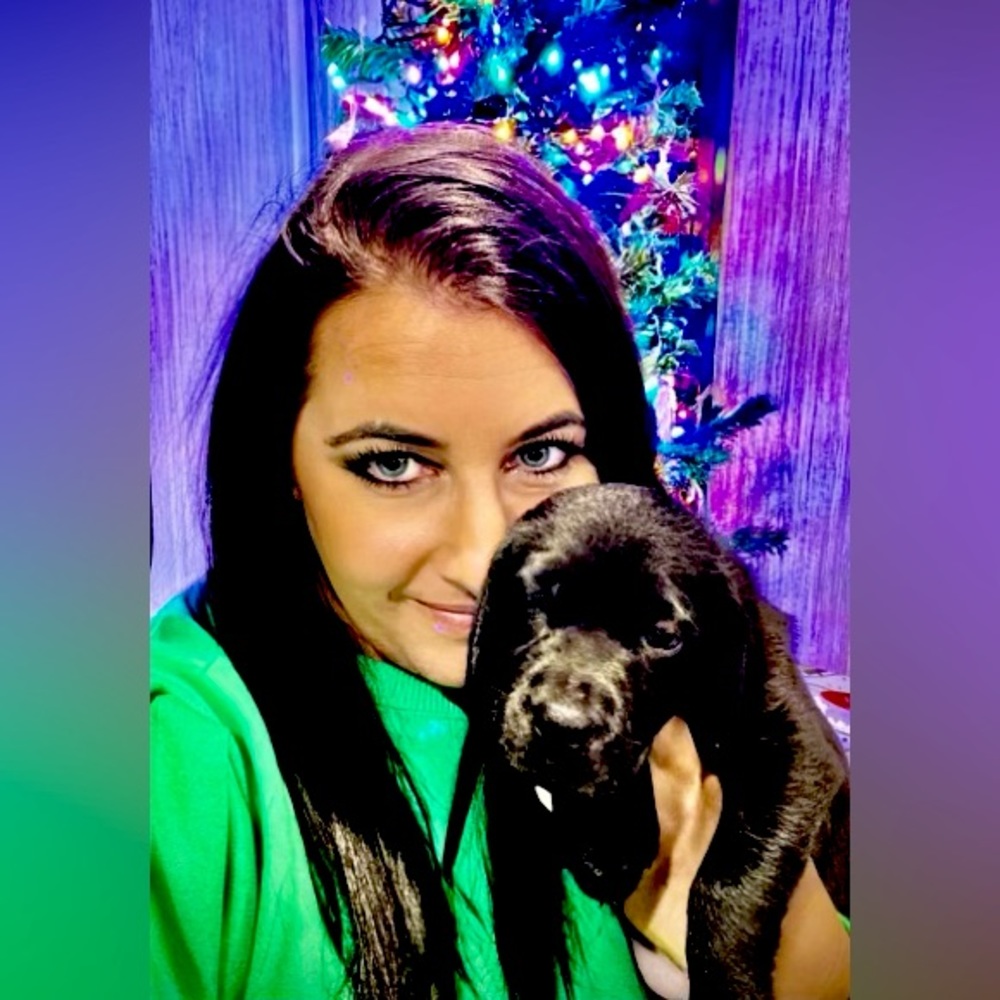 Meet your Posher, Amy